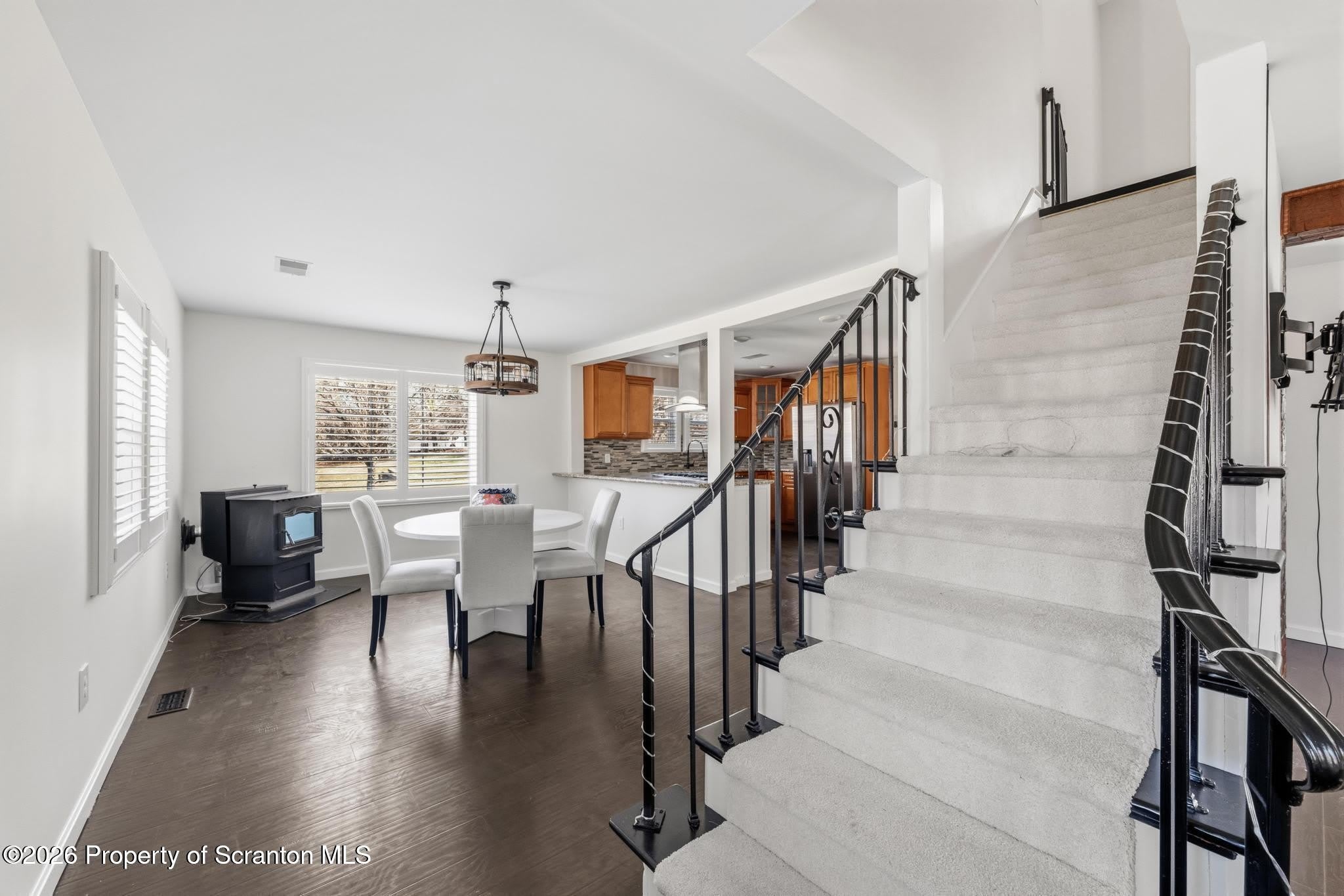 405 S Turnpike Road – photo 3