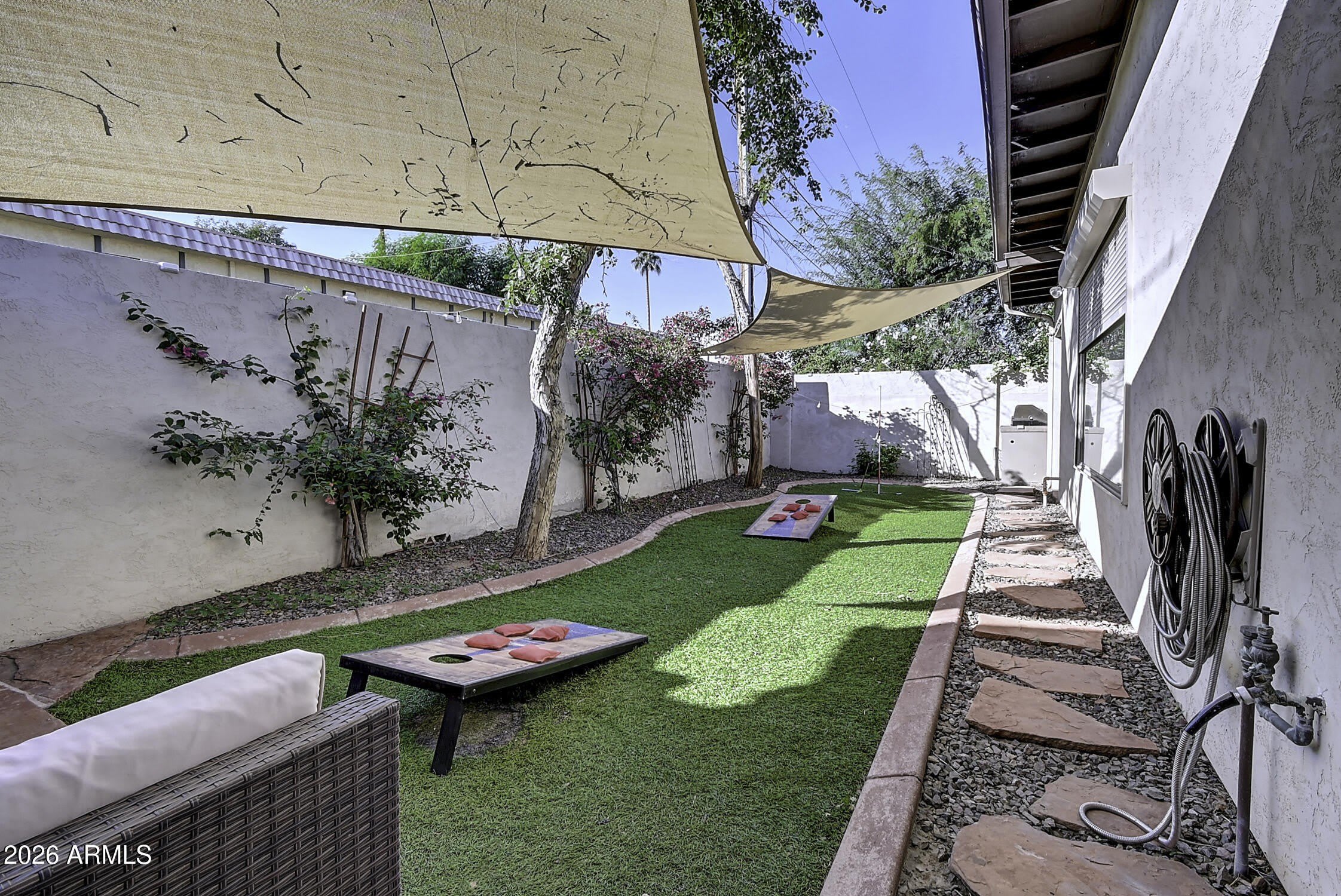 1027 W 19TH Street – photo 3