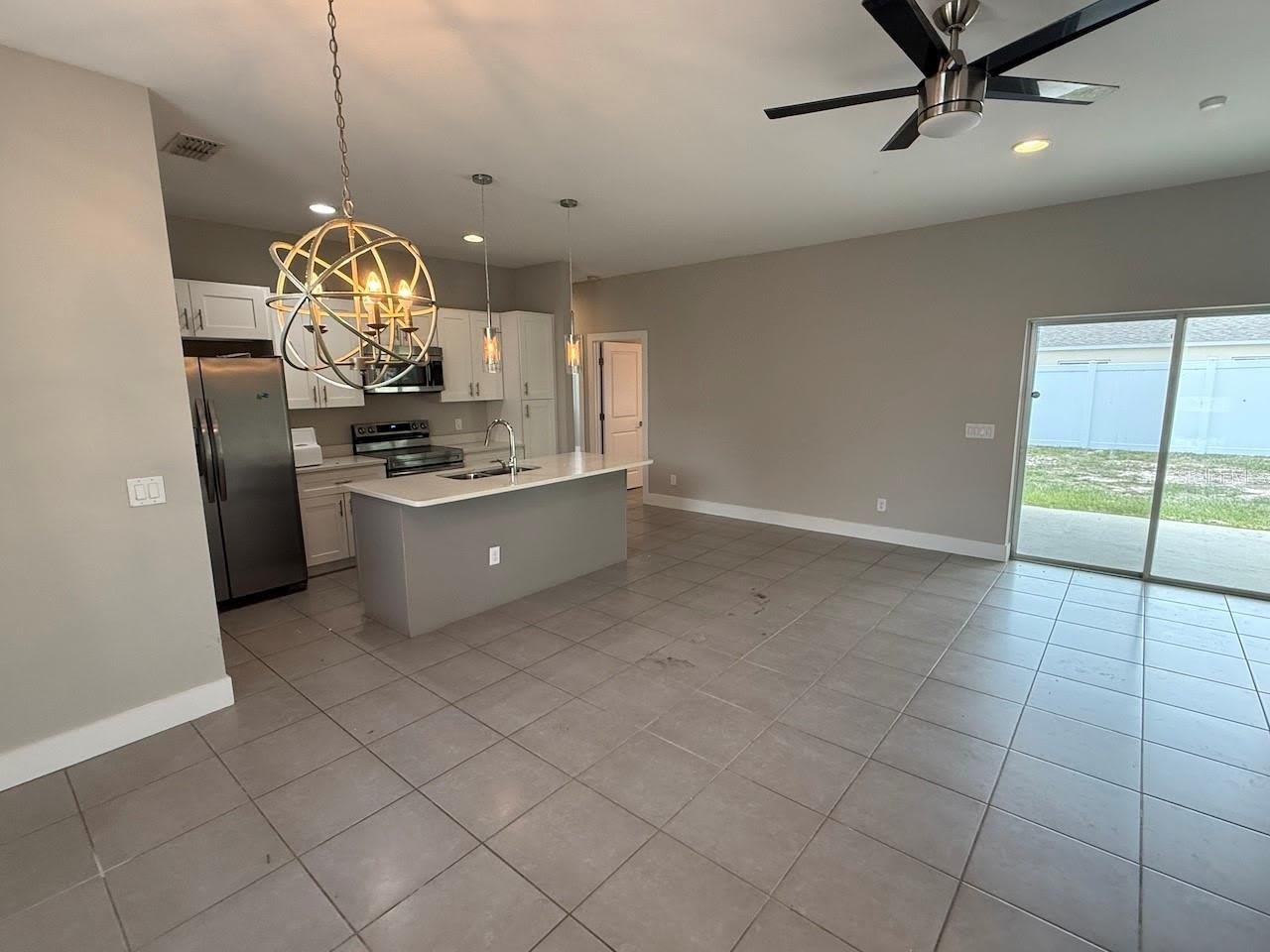 105 ZINNIA Lane W – photo 4