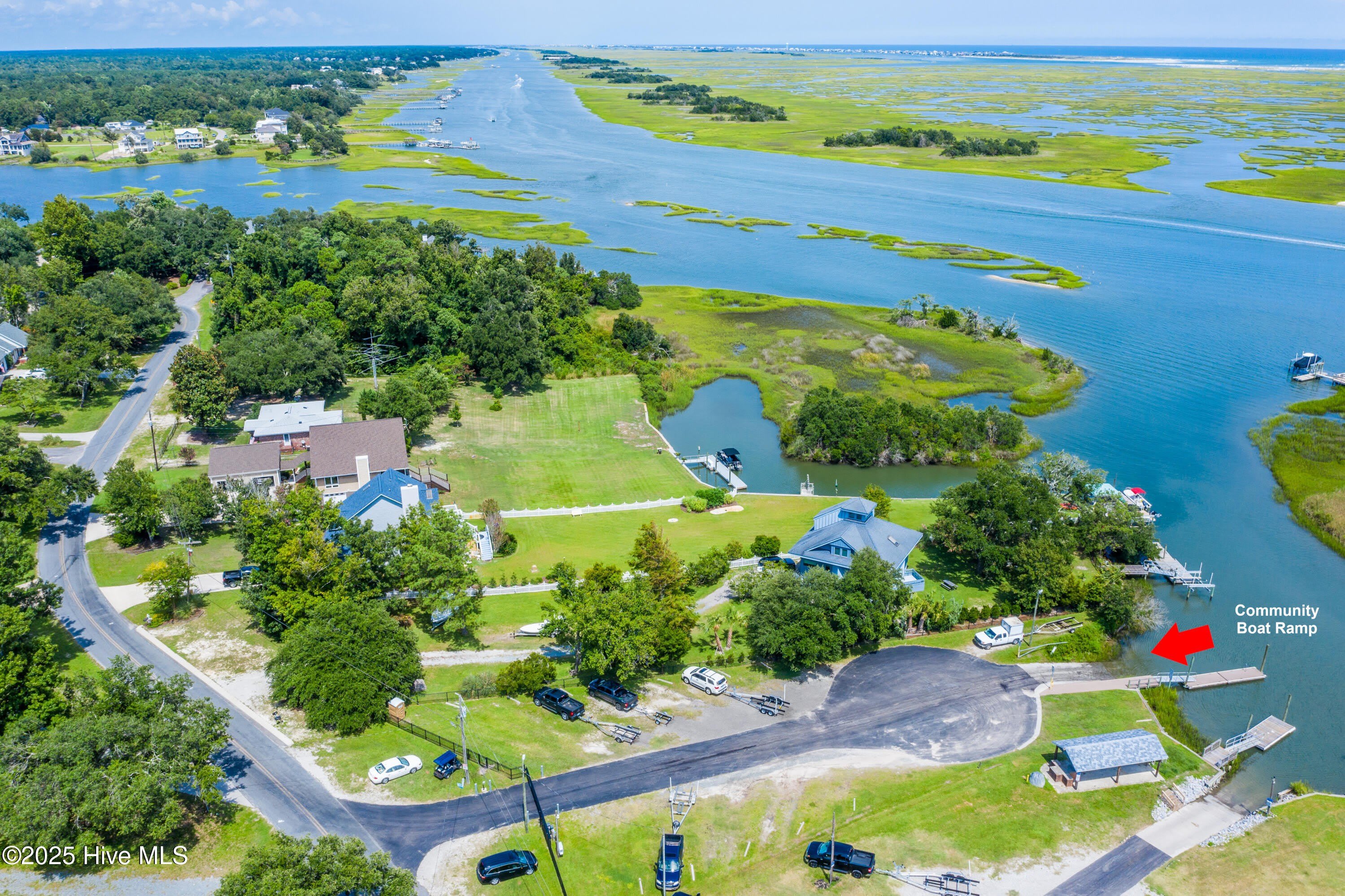 665 Hughes Road – photo 5