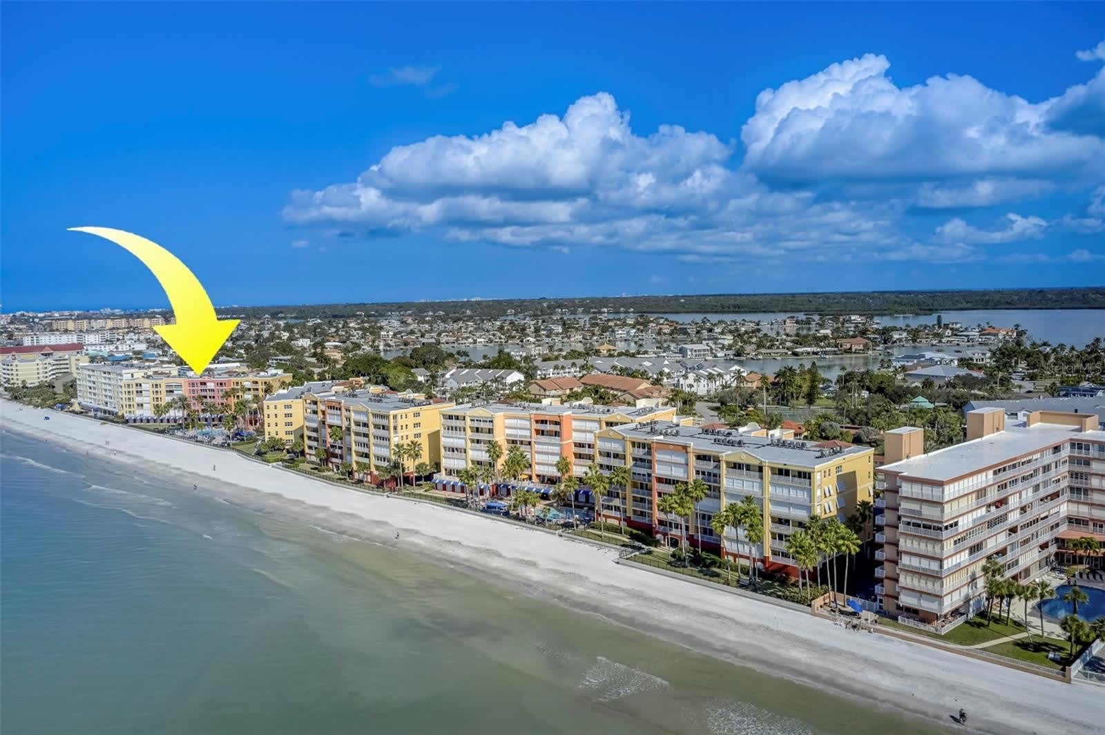 16700 GULF Boulevard – photo 1