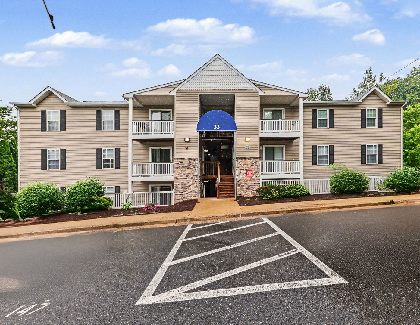 CONDO FOR RENT STAFFORD – photo 1