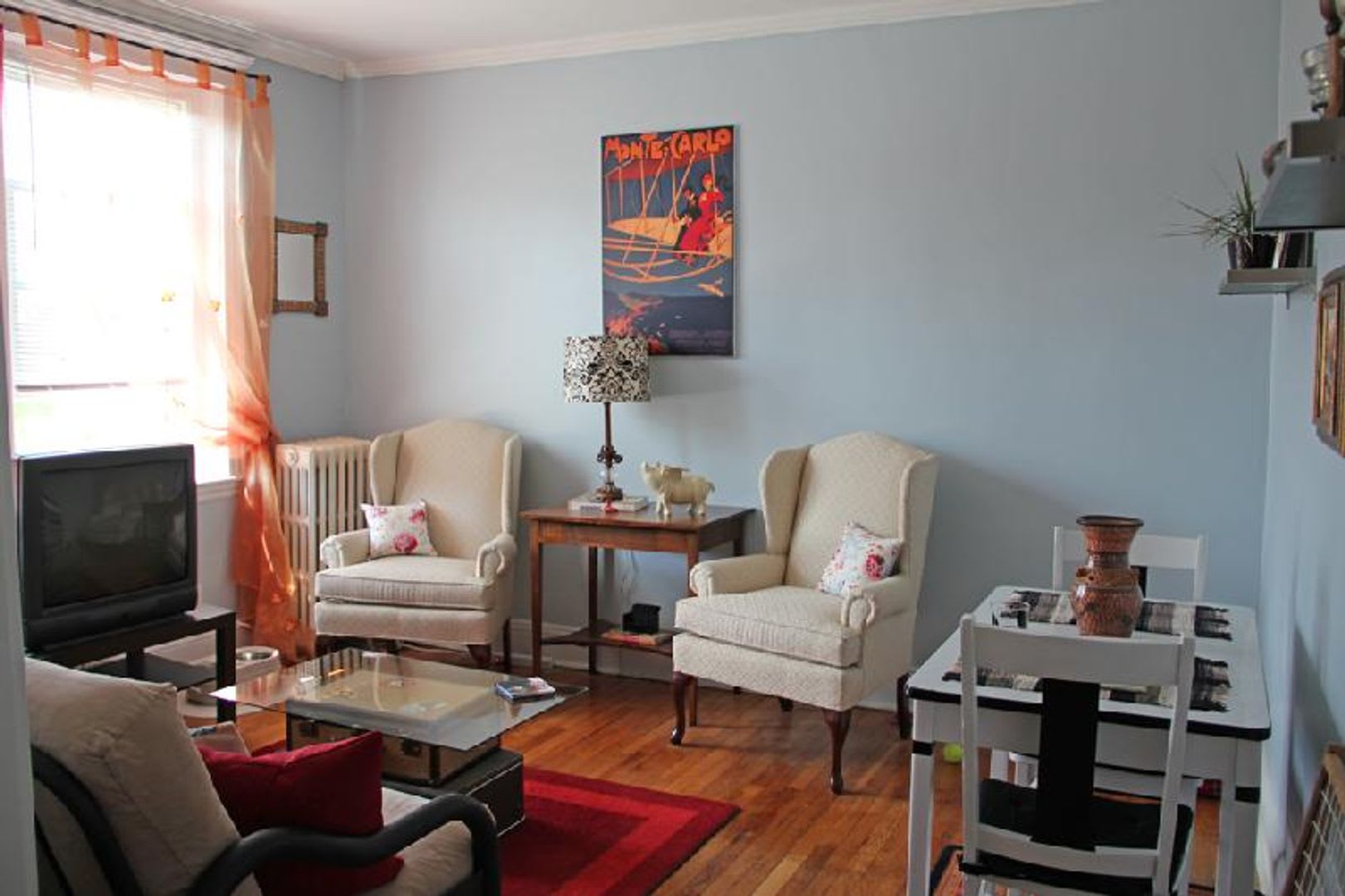 No Fee Pet Friendly Affordable Apt Near T Heat And Hot Water Included – photo 1