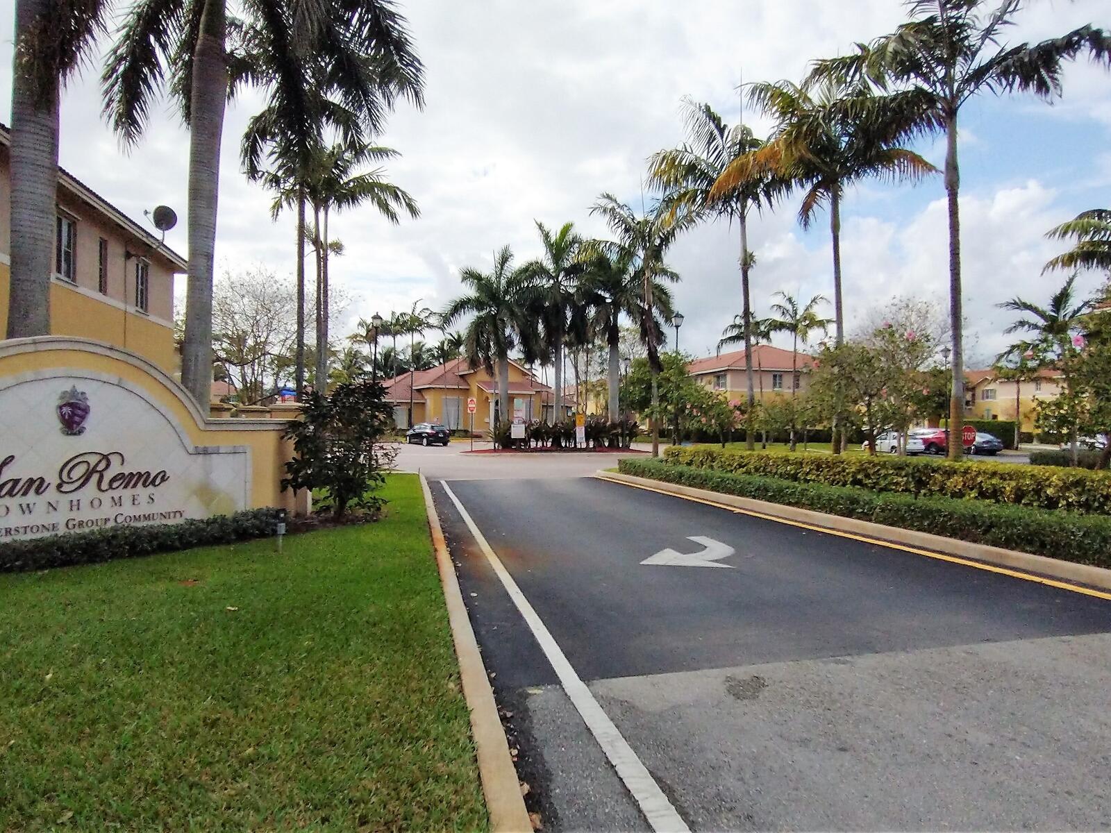 6009 SW 19 Street – photo 1