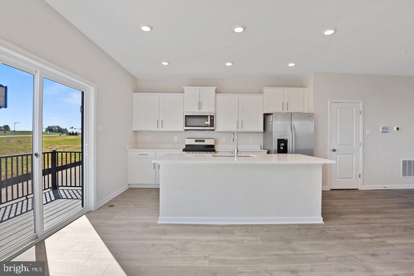 418 CARROLL WALK AVE – photo 4