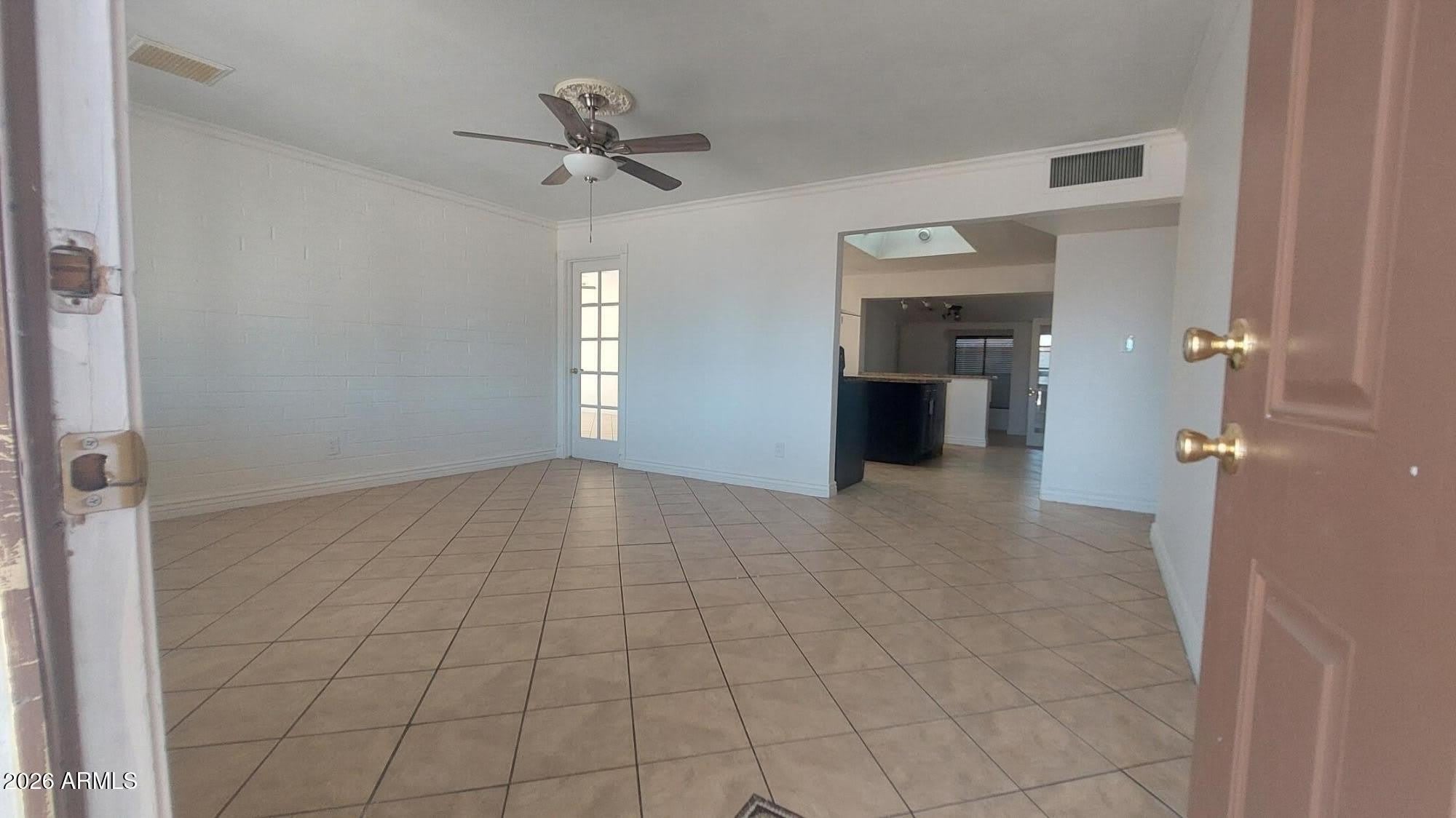 2448 W FREEWAY Lane – photo 3