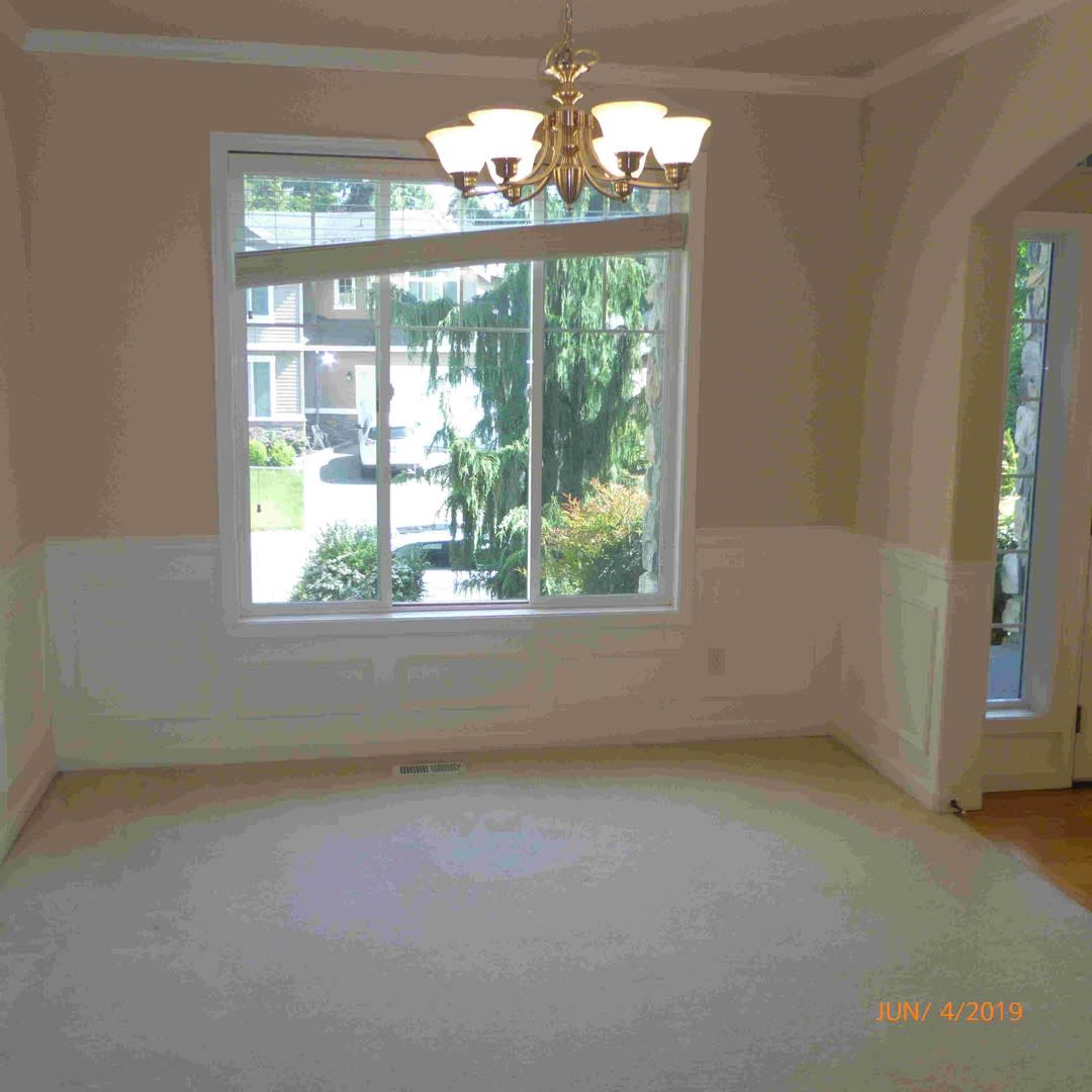 Beautiful 4 Bed 3 Bath with Bonus Room Home in Convenient Location in Lynnwood. – photo 3