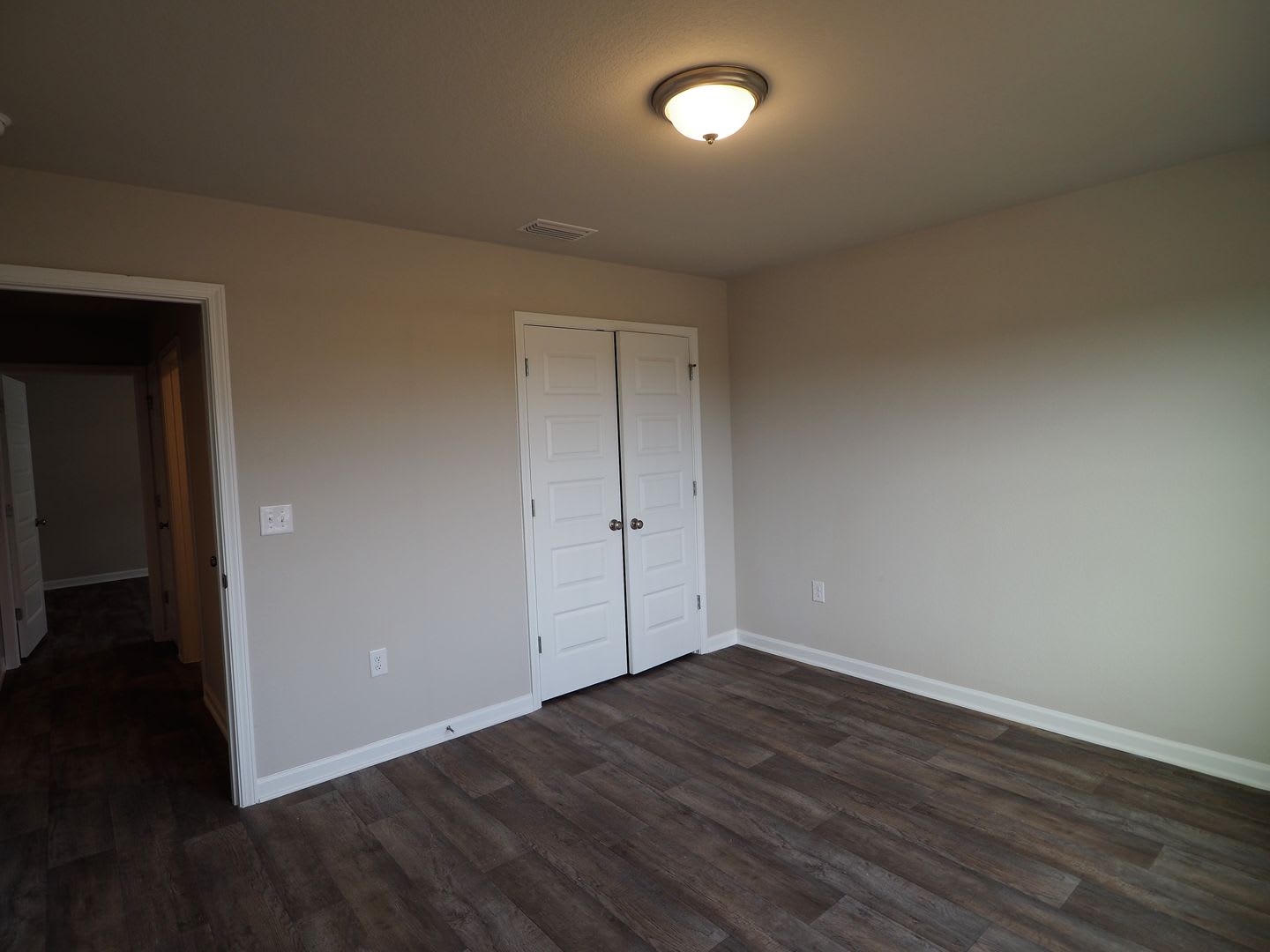 4 bedroom home in Foley – photo 5