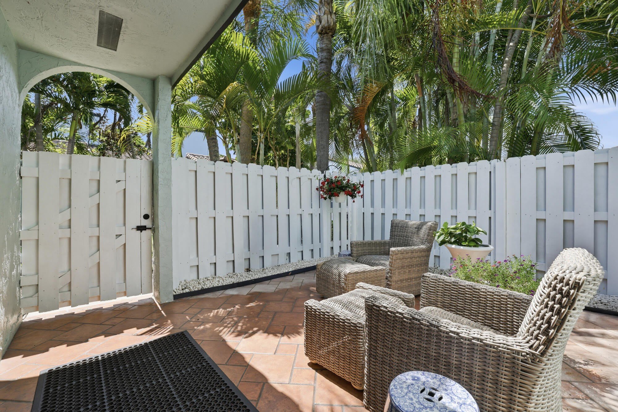 22316 Pineapple Walk Drive – photo 3