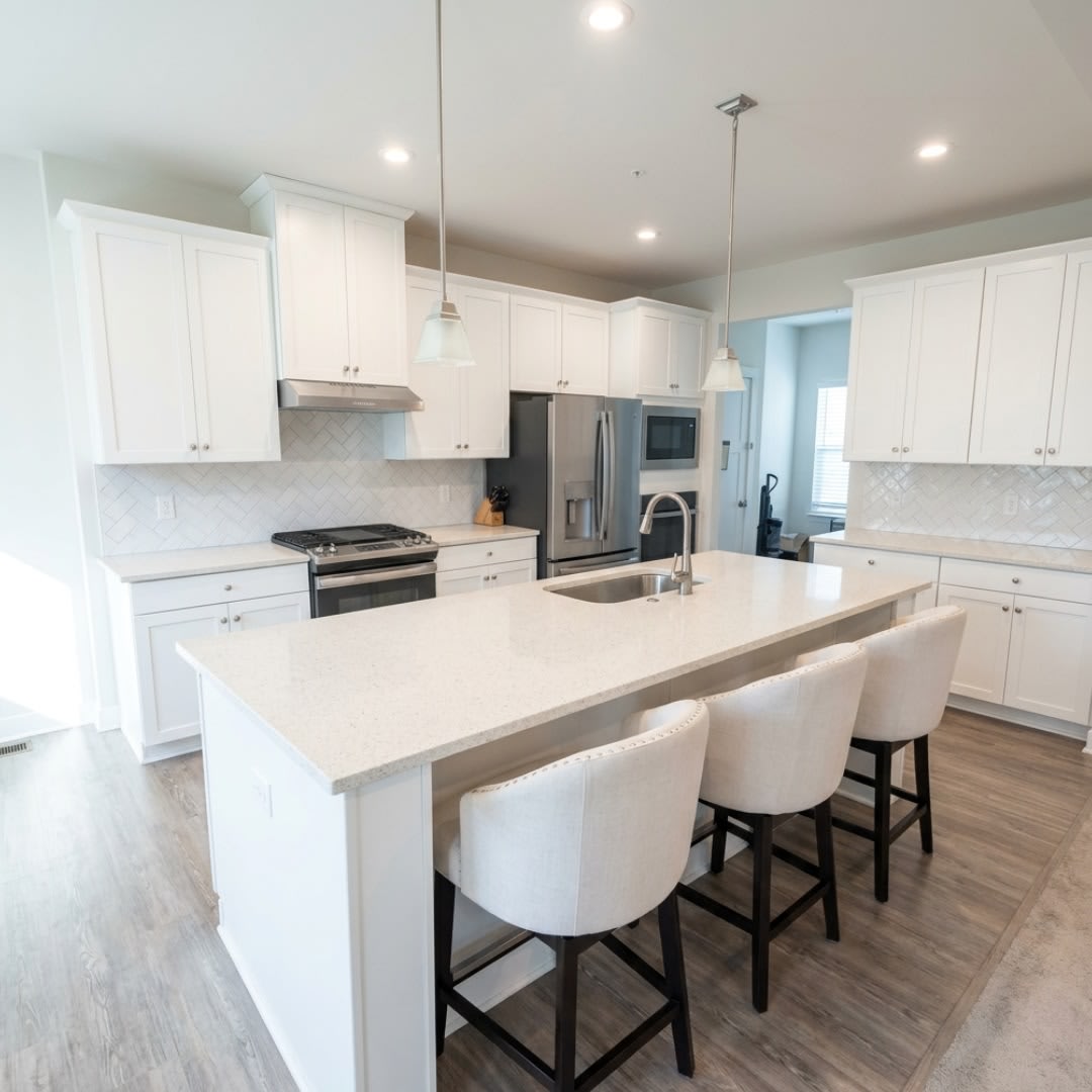 6828 Woodridge Road – photo 3
