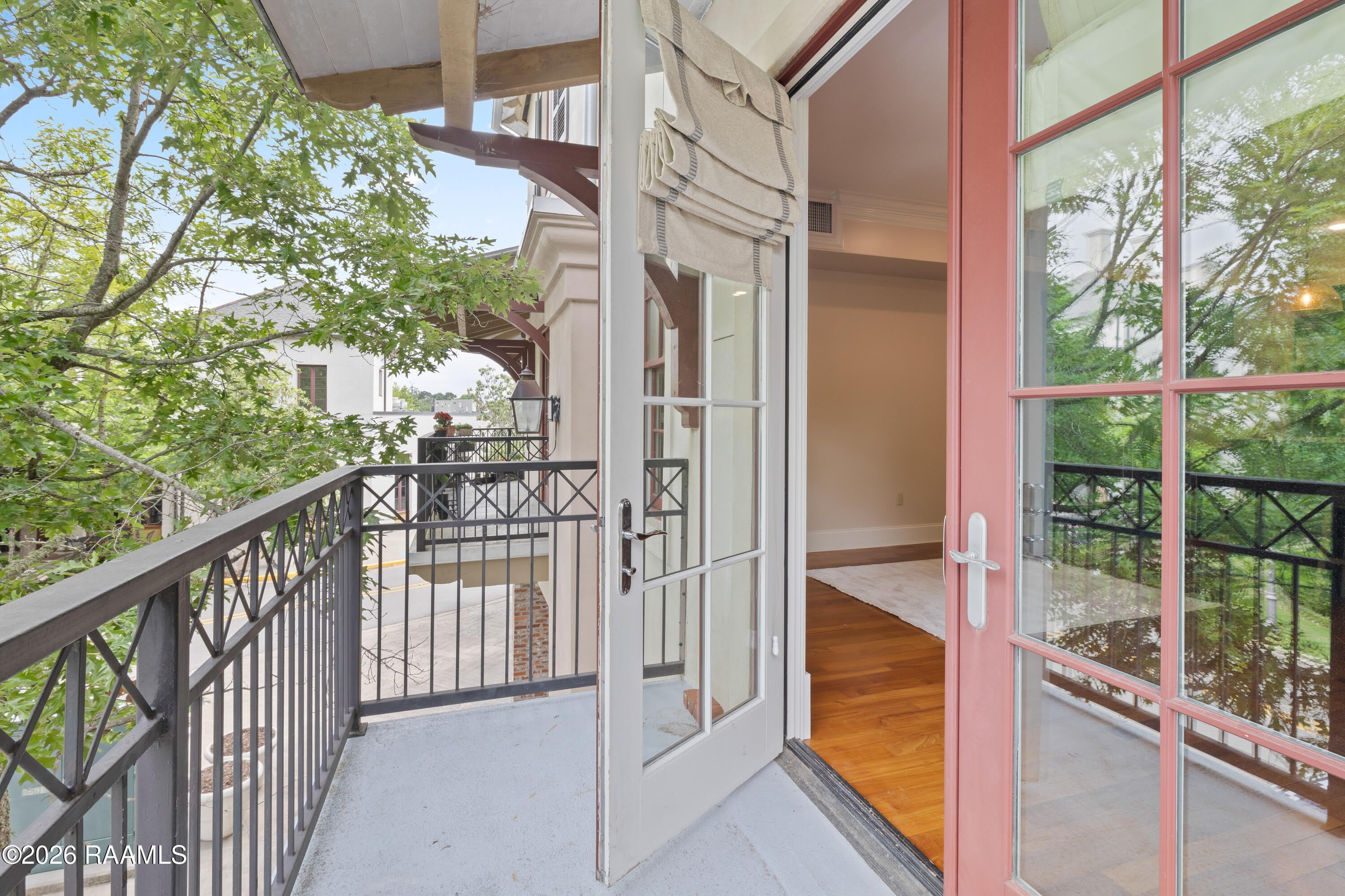 605 Silverstone Road – photo 2