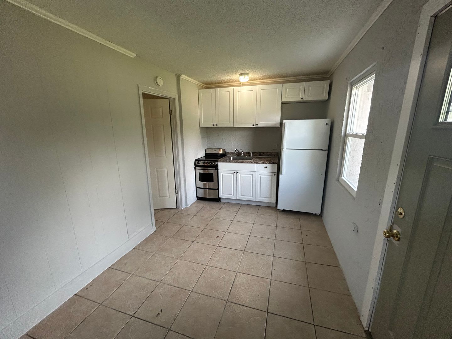 1628 Sue Drive Unit A – photo 3