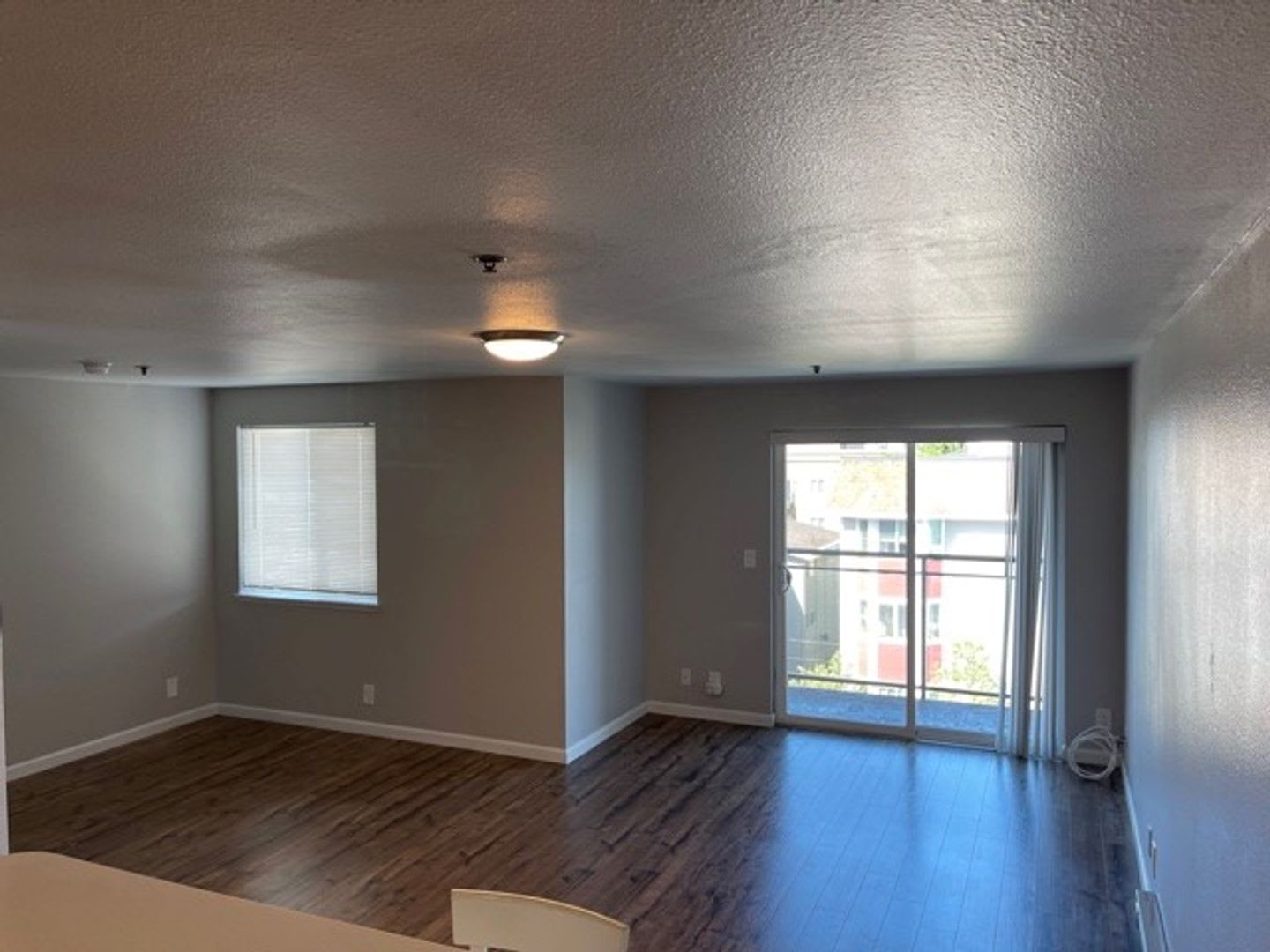 Live in the heart of Capitol Hill in this Completely remodeled studio with high end finishes! – photo 3