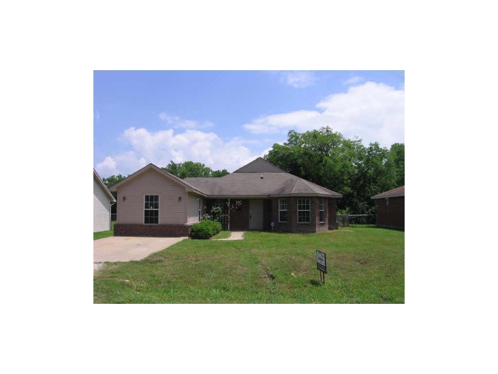 304 Wall, Terrell – photo 2
