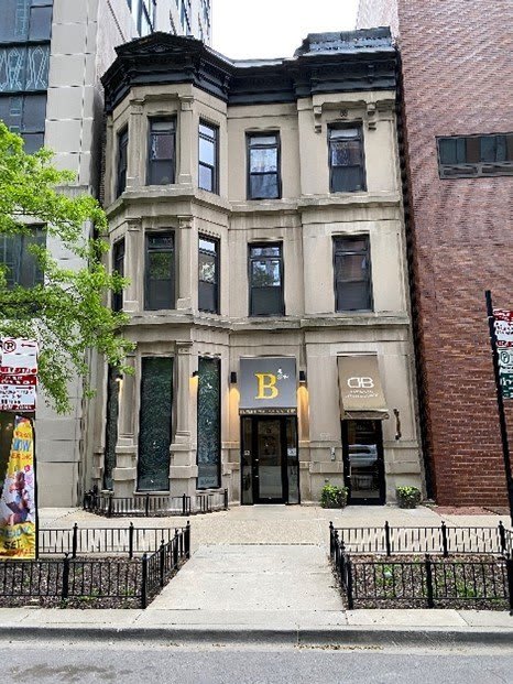 15 E Pearson Street – photo 1