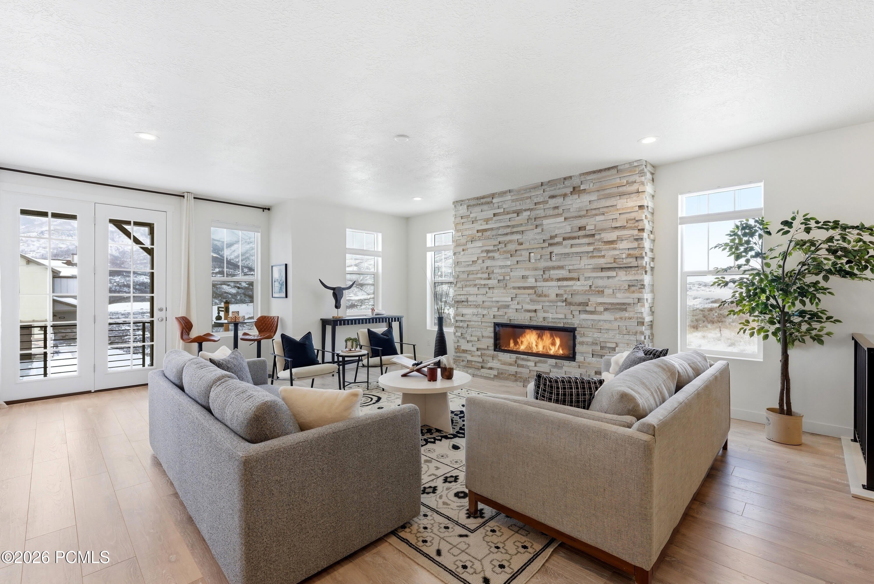 6097 N Brookline Road – photo 1