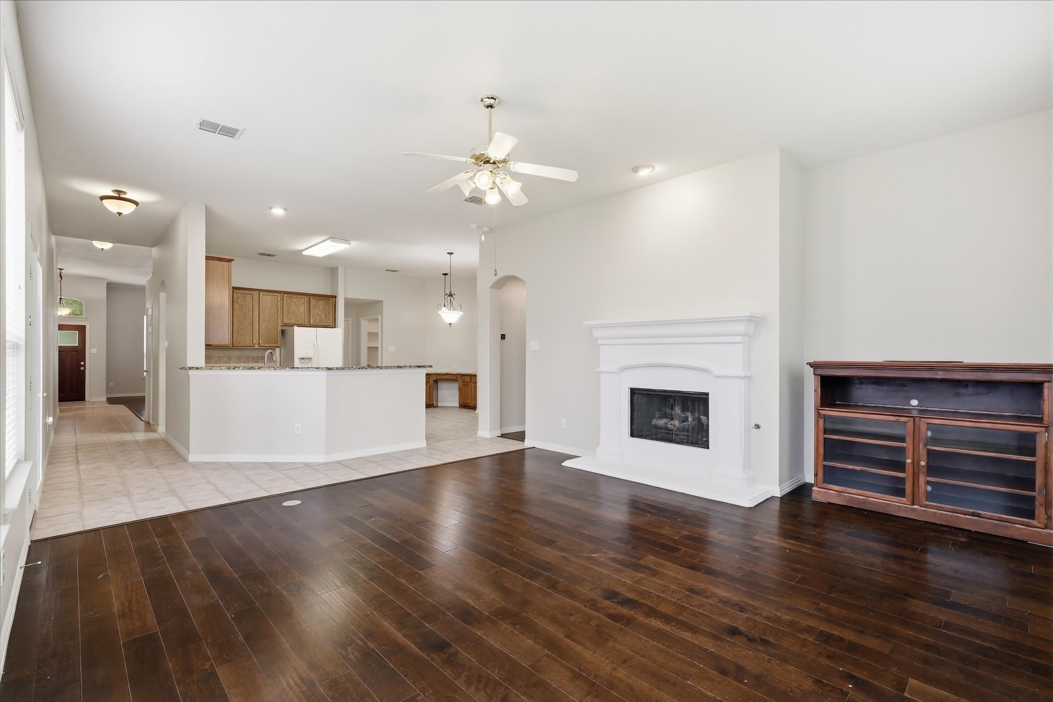 751 Trail Drive – photo 2