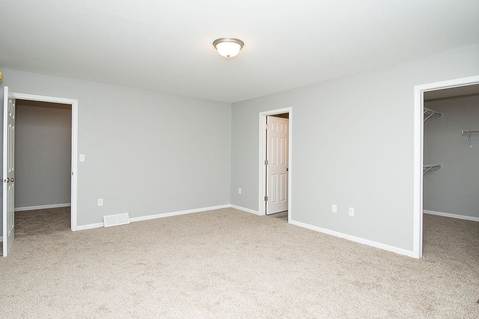 1 000 Move In Credit Sign A Qualifying Lease By August 31St – photo 2