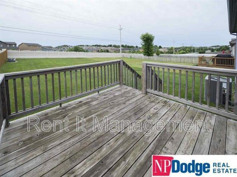 4701 N 168 Avenue – photo 3