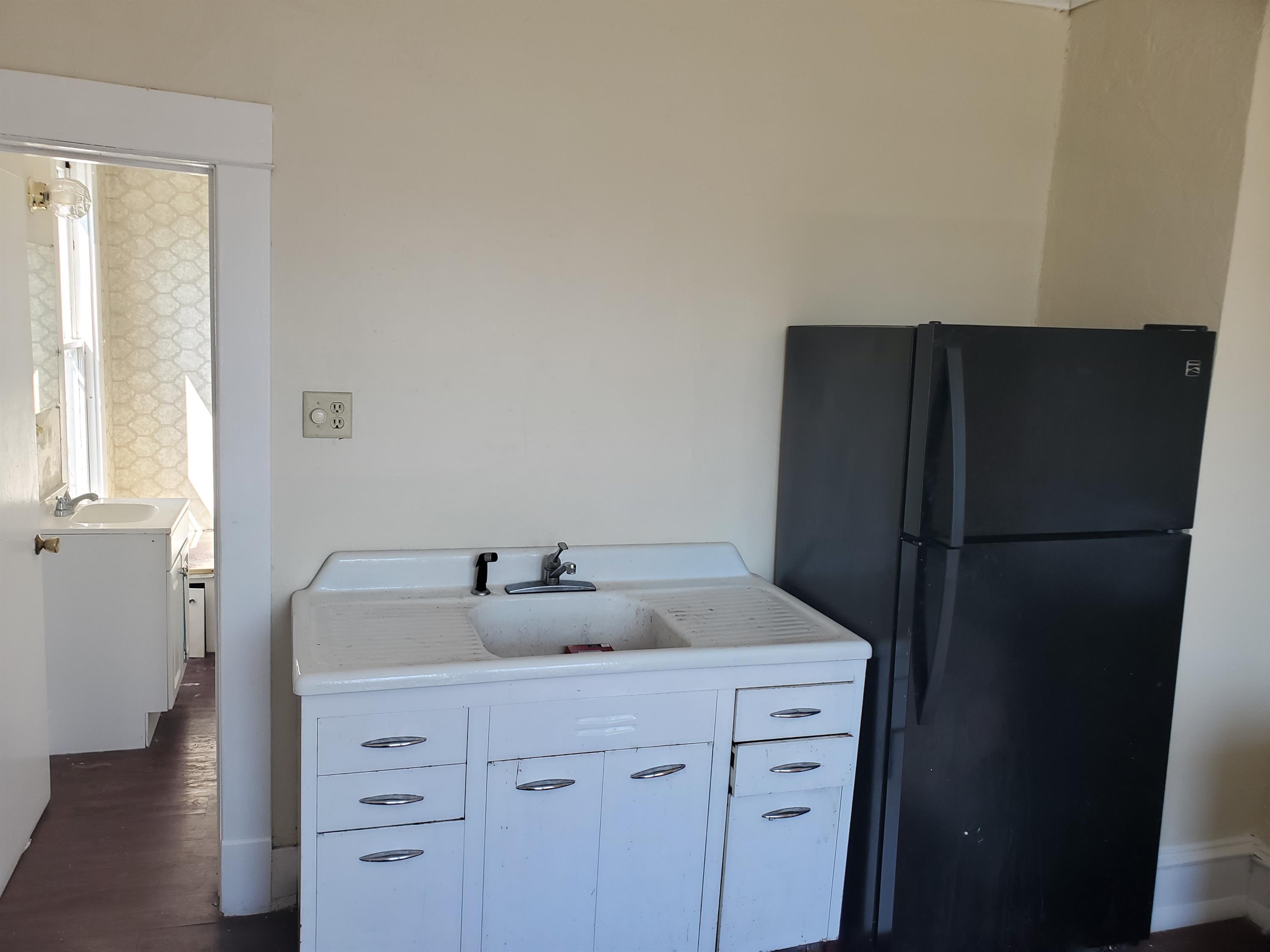 1009 Michigan Avenue – photo 3