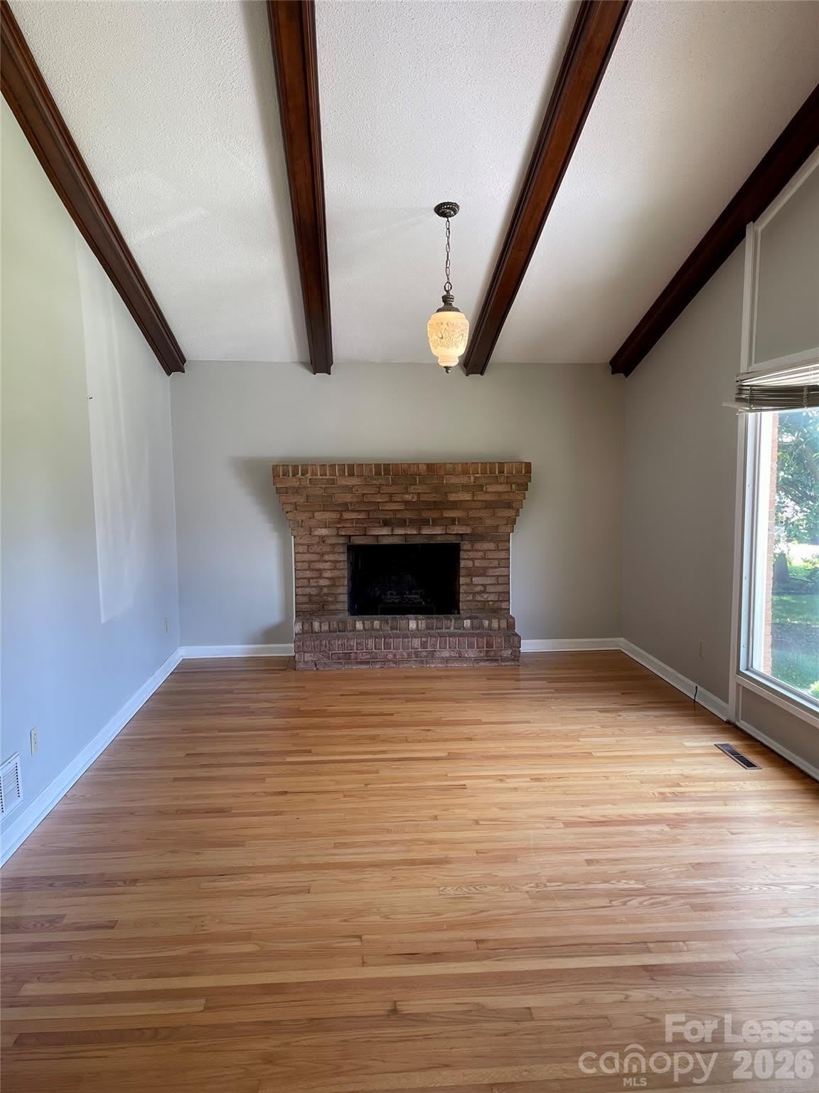 402 L Street E – photo 3
