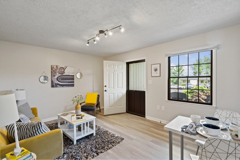2553 Bradford Court – photo 4