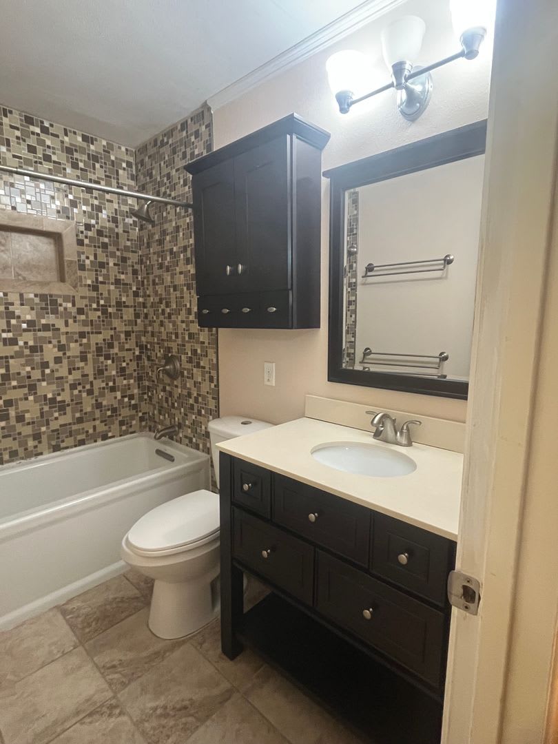 Spacious 3 Bedroom 2 Bathroom Home – photo 4