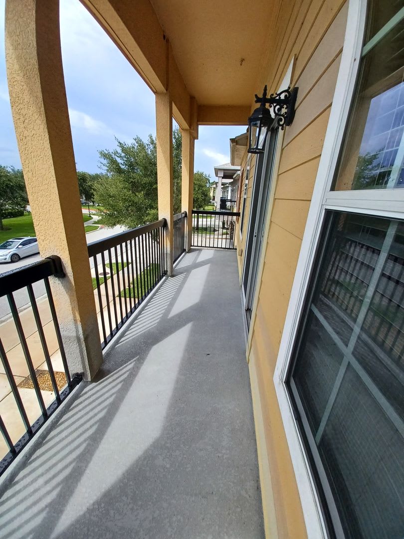 2 Bedroom 2 Bath Garage In Winter Garden Minutes From Downtown Winter Garden – photo 2
