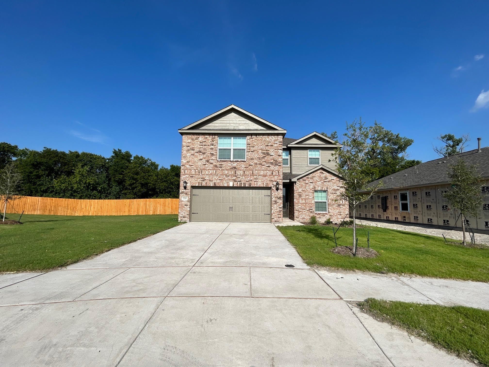 2116 Brentwood Drive – photo 3