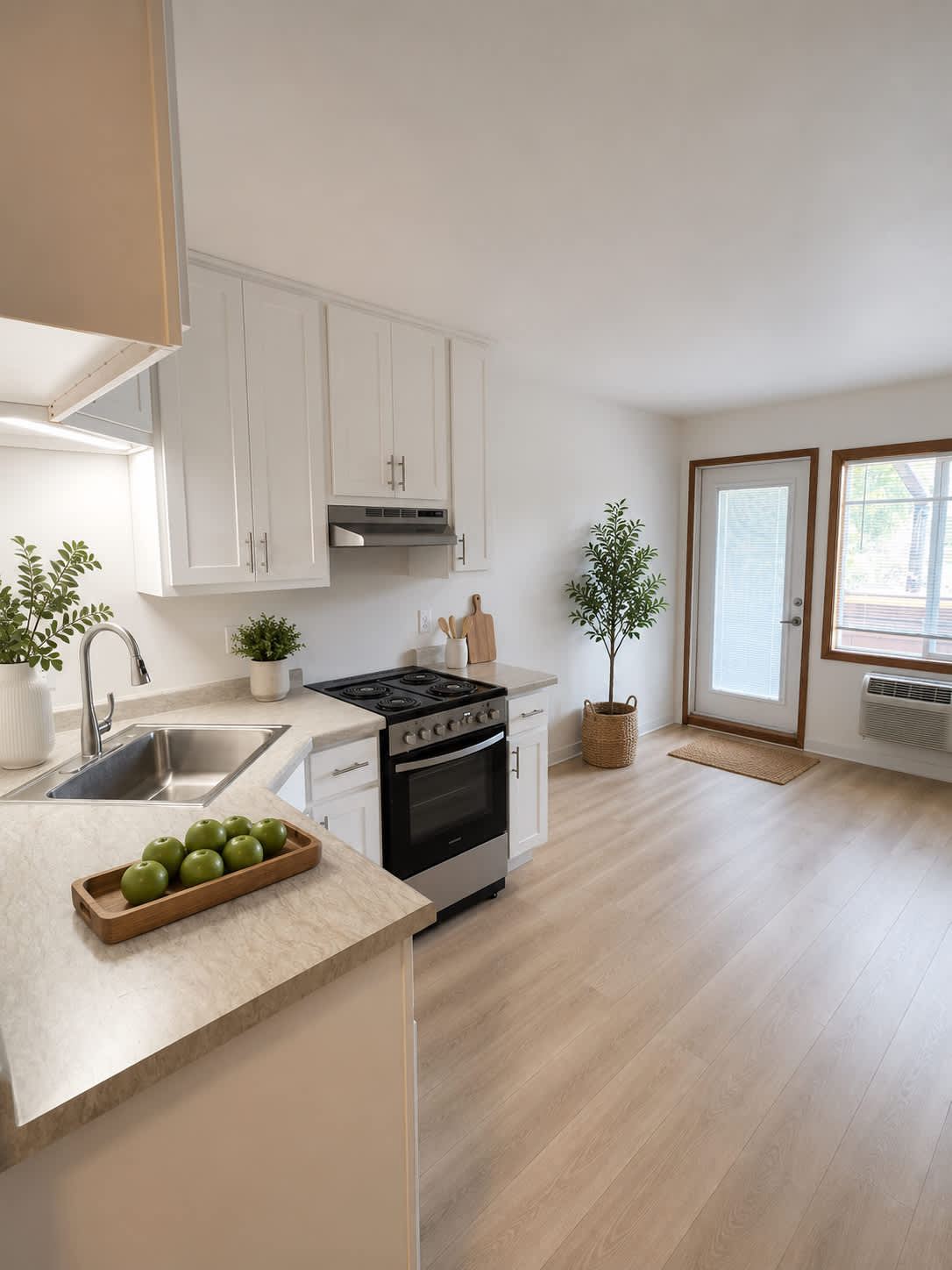 Park House Apartments – photo 1