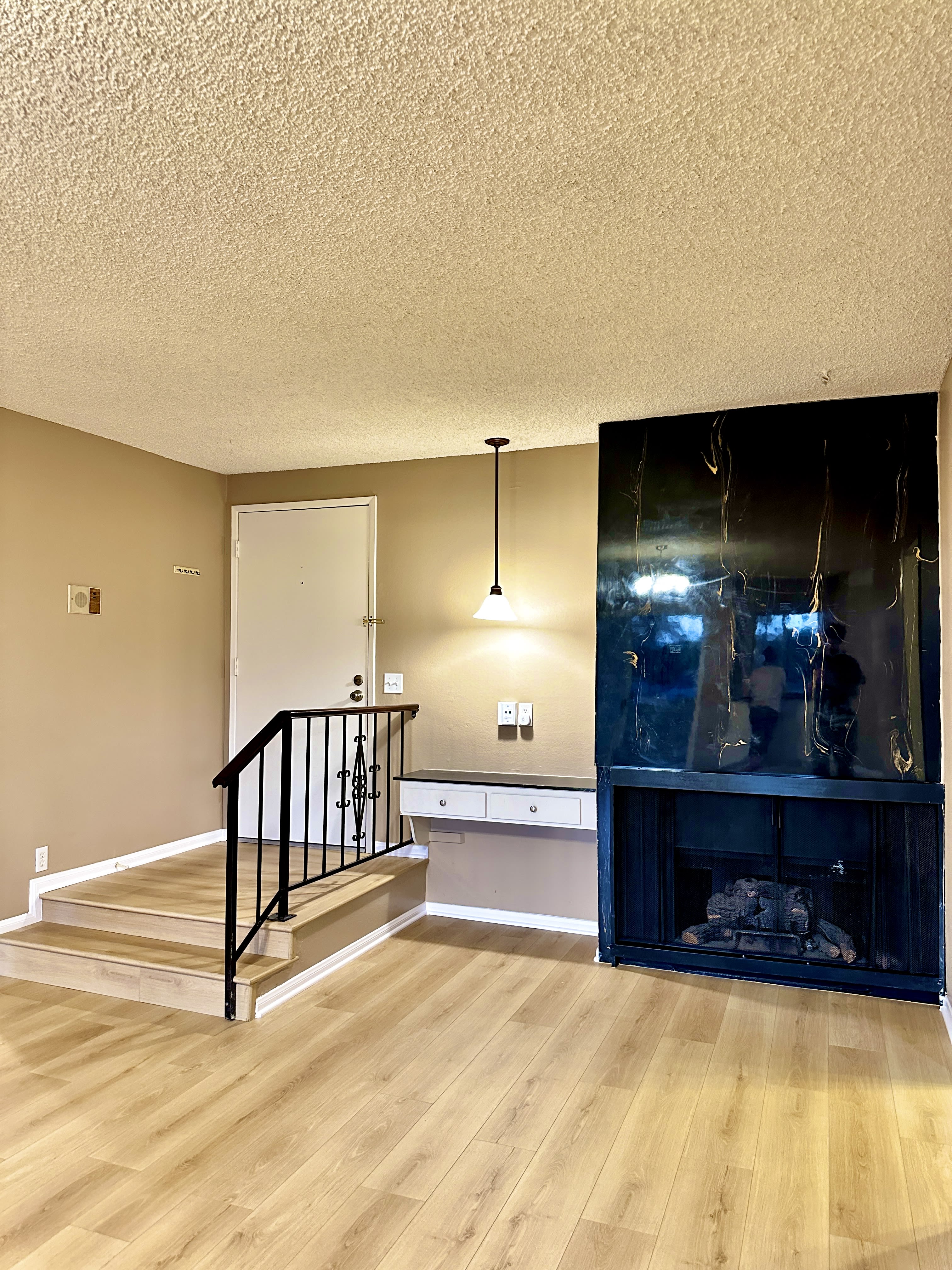 125 S Sierra Madre Blvd – photo 3