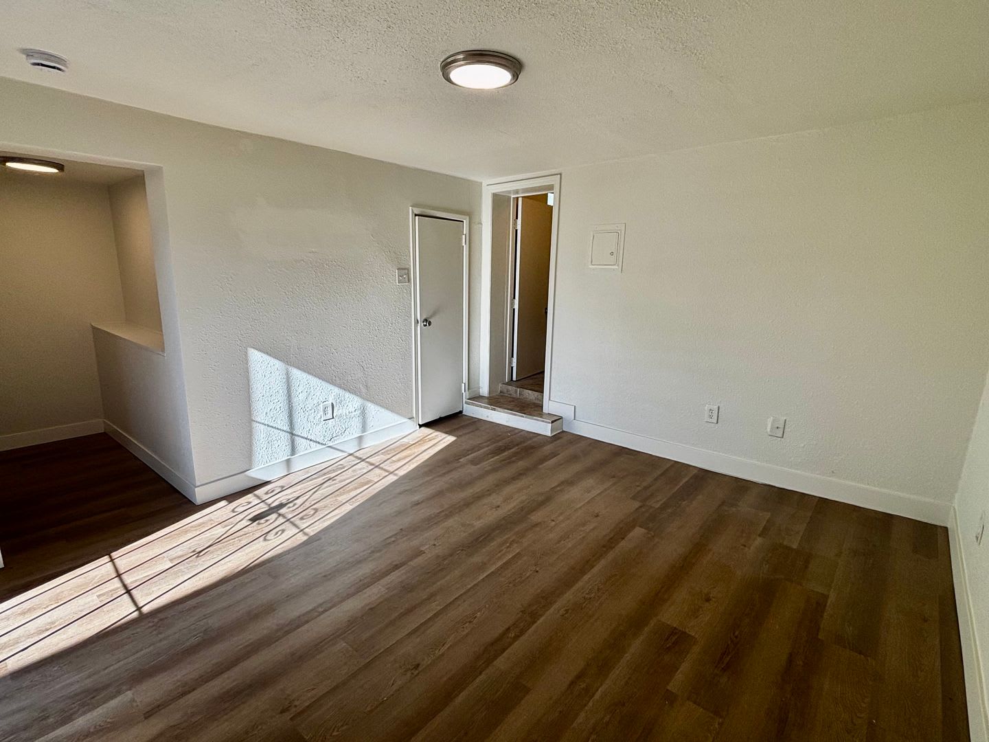 1 Bedroom 1 bath with Patio in Logan Heights! – photo 3
