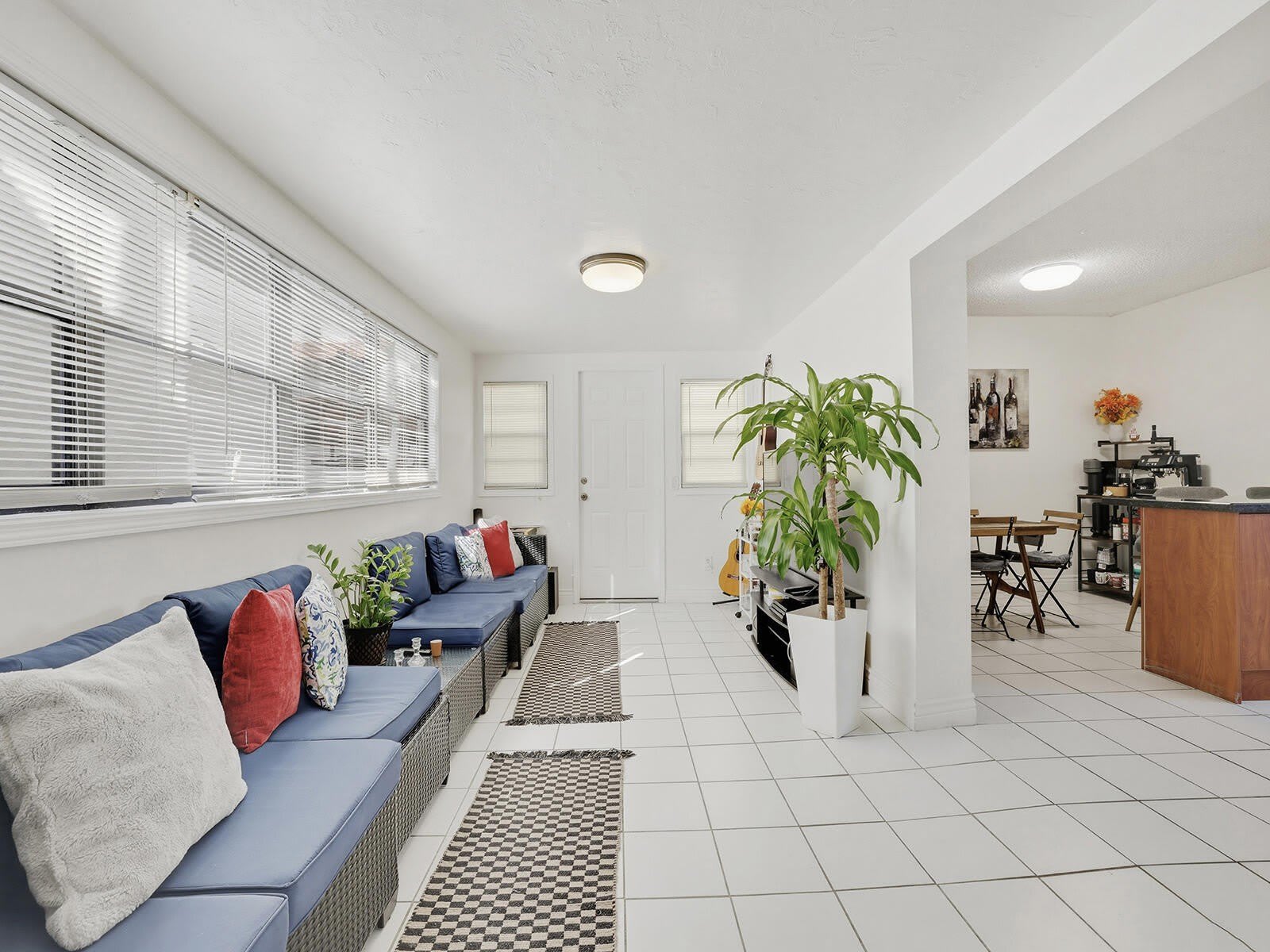 9702 NW 5th Lane – photo 5