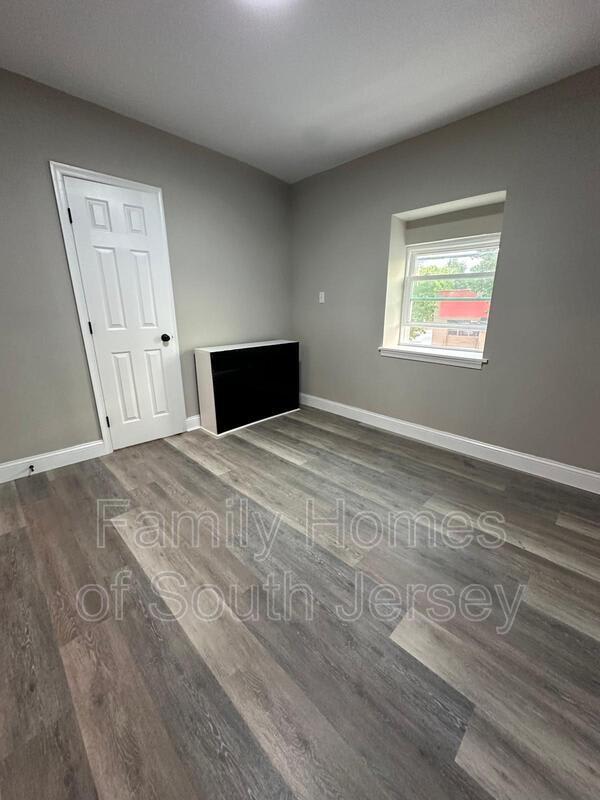 7307 W Chester Pike – photo 5