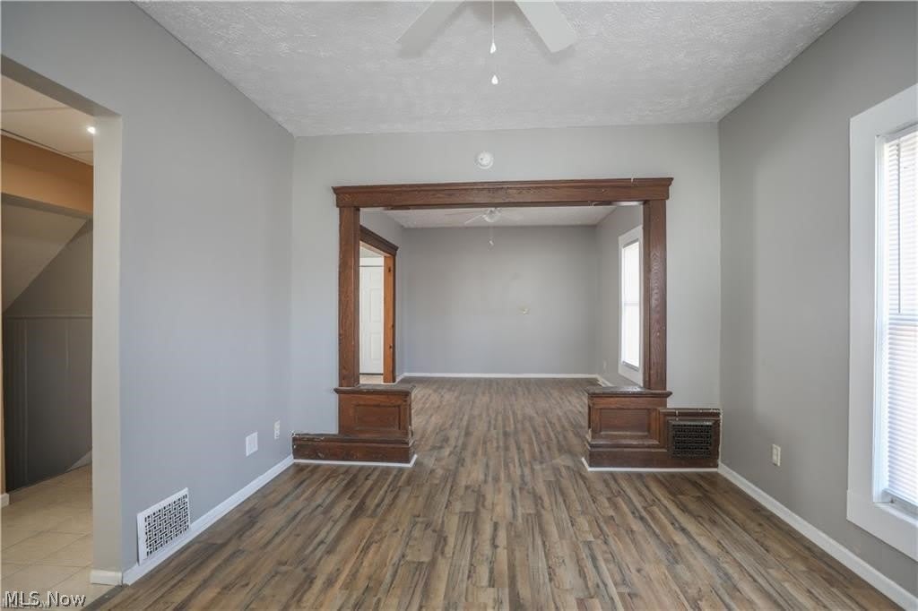 559 E Exchange E – photo 5