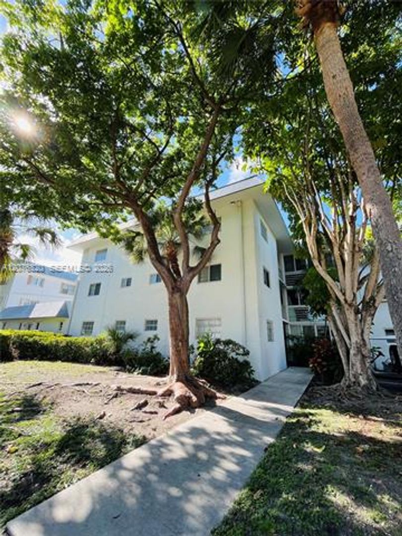 251 Galen Dr cu-101E, Key Biscayne, FL 33149 – photo 5