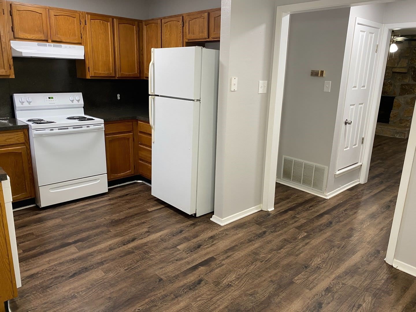 1604 Sun Valley Drive – photo 3
