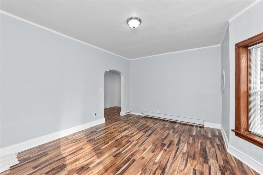 11314 S Prairie Ave – photo 3