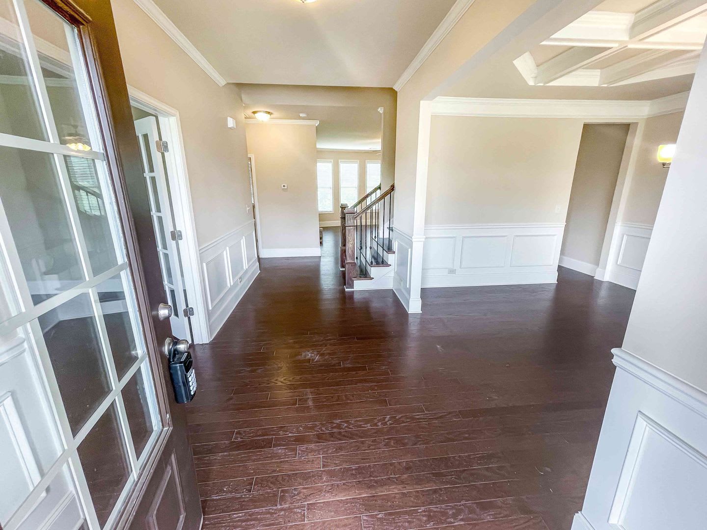 5BR / 4BA Home – photo 3