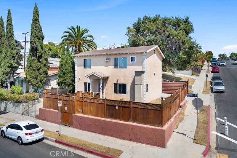 1686 S RIMPAU Boulevard – photo 2
