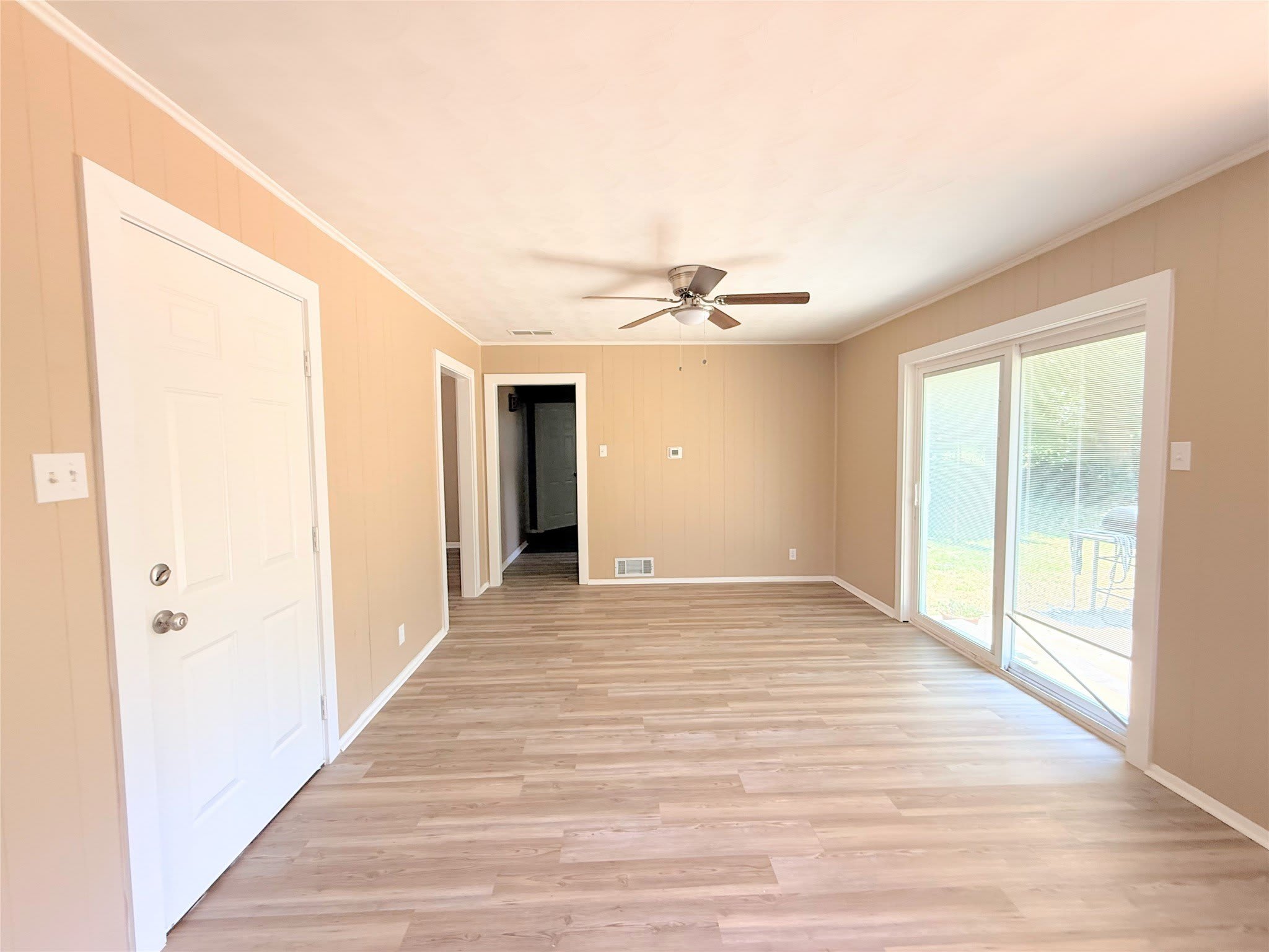 1336 Crestview Drive – photo 3