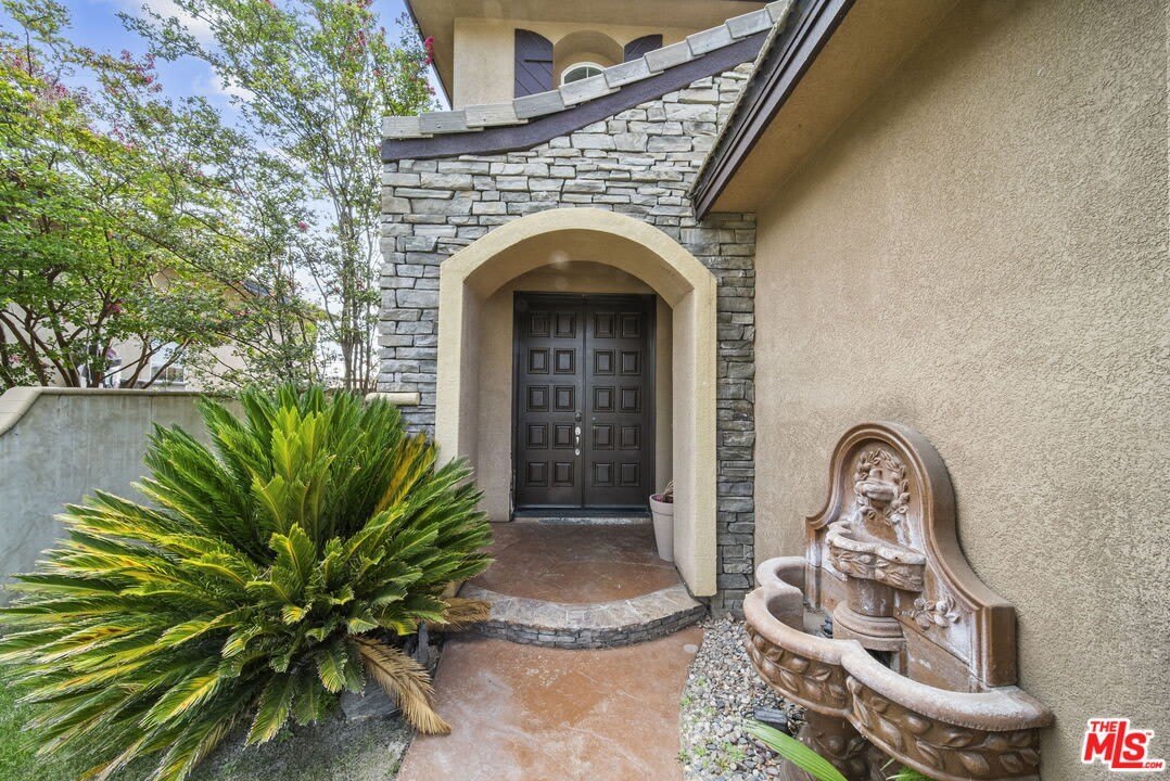 28760 Bridger Ct – photo 4