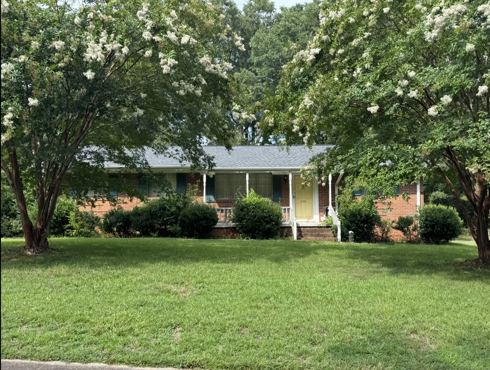230 Foster Street – photo 1