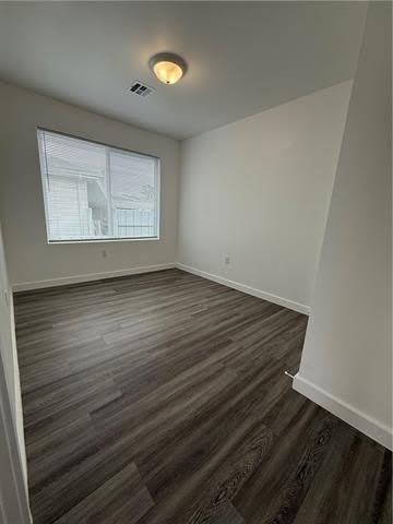 715 N WOODLAWN Avenue – photo 4