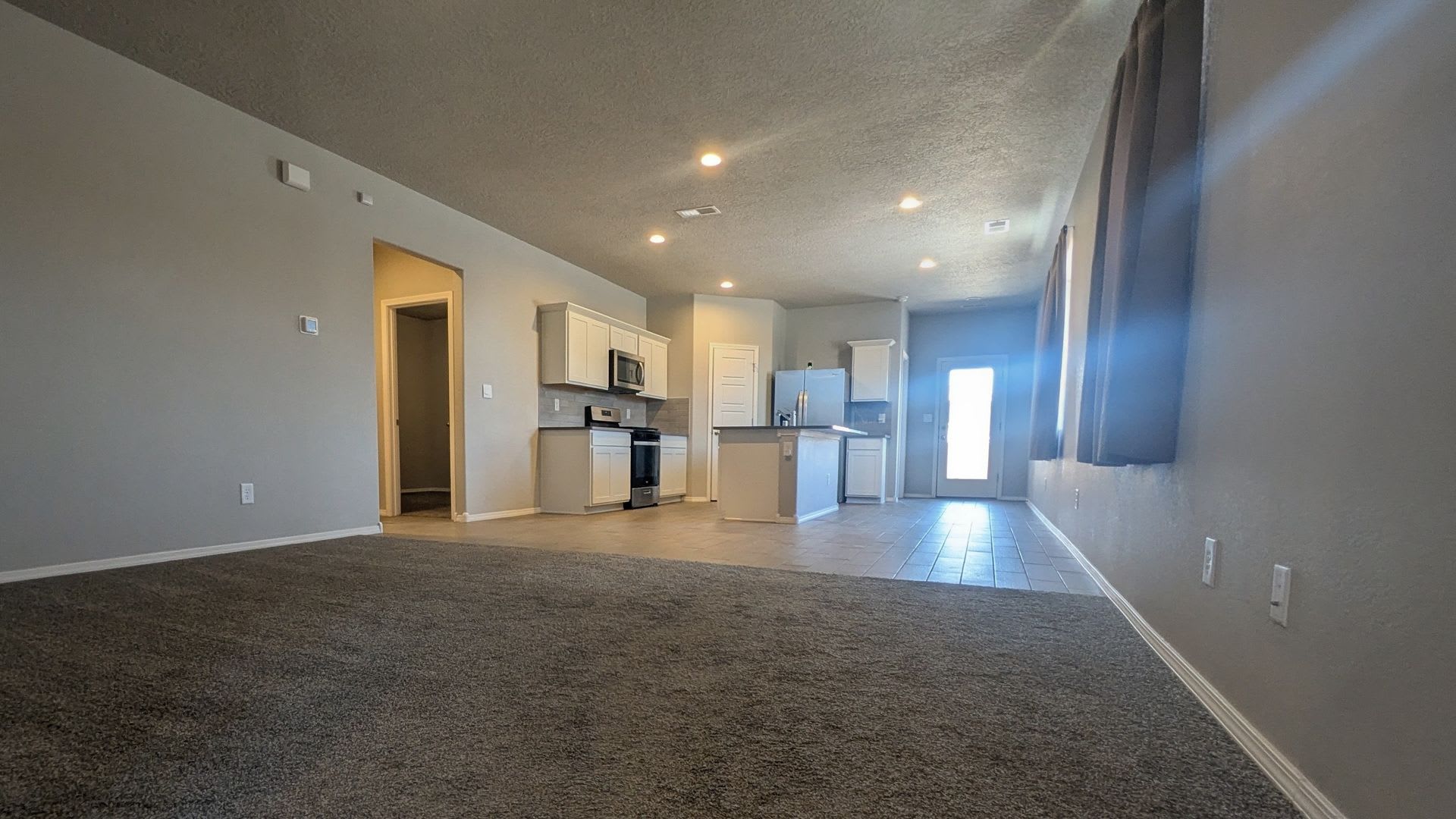 748 Amastista Loop SE – photo 4