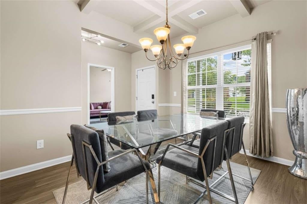 684 Armitage Way – photo 3