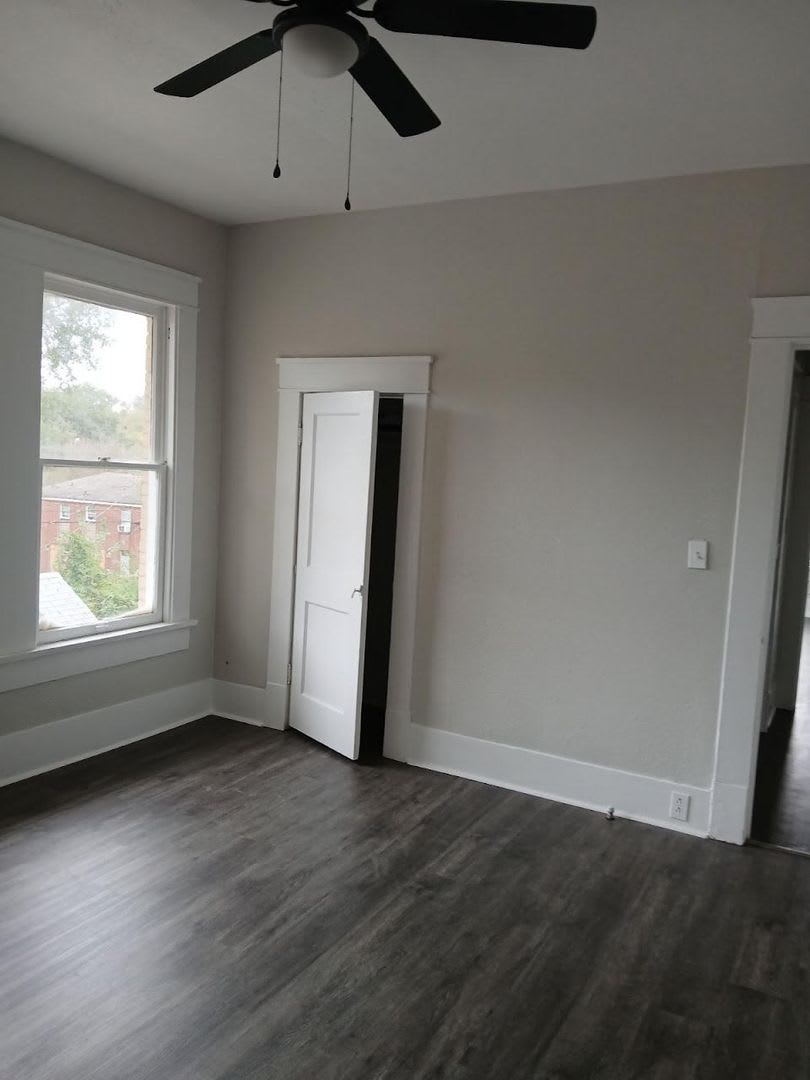 Remodeled Highland Duplex Unit – photo 3