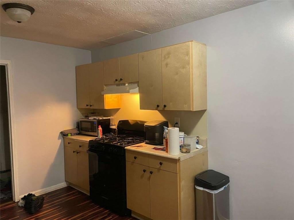 58 Ezzard Street – photo 5