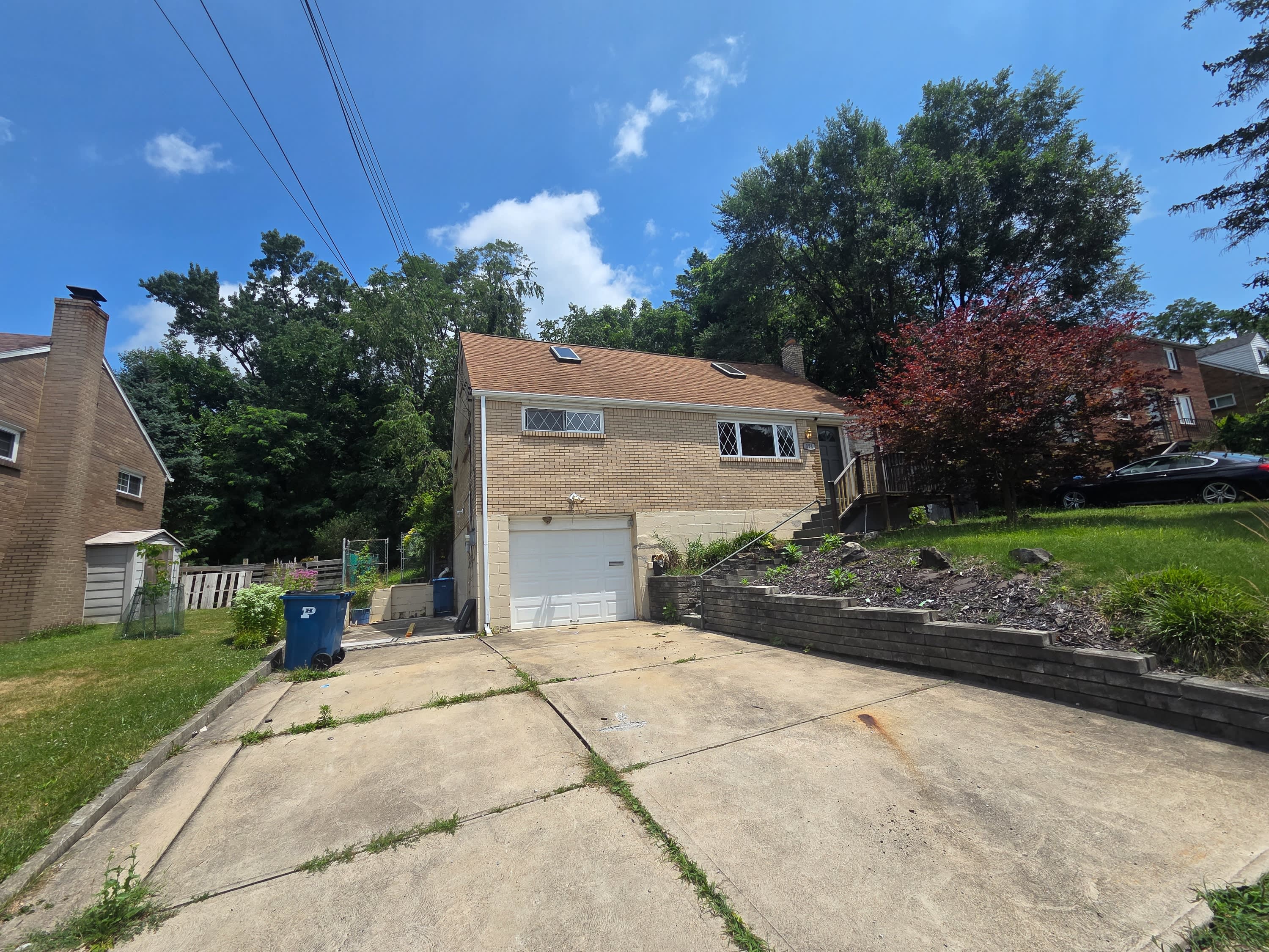 151 Mahoning Drive – photo 2