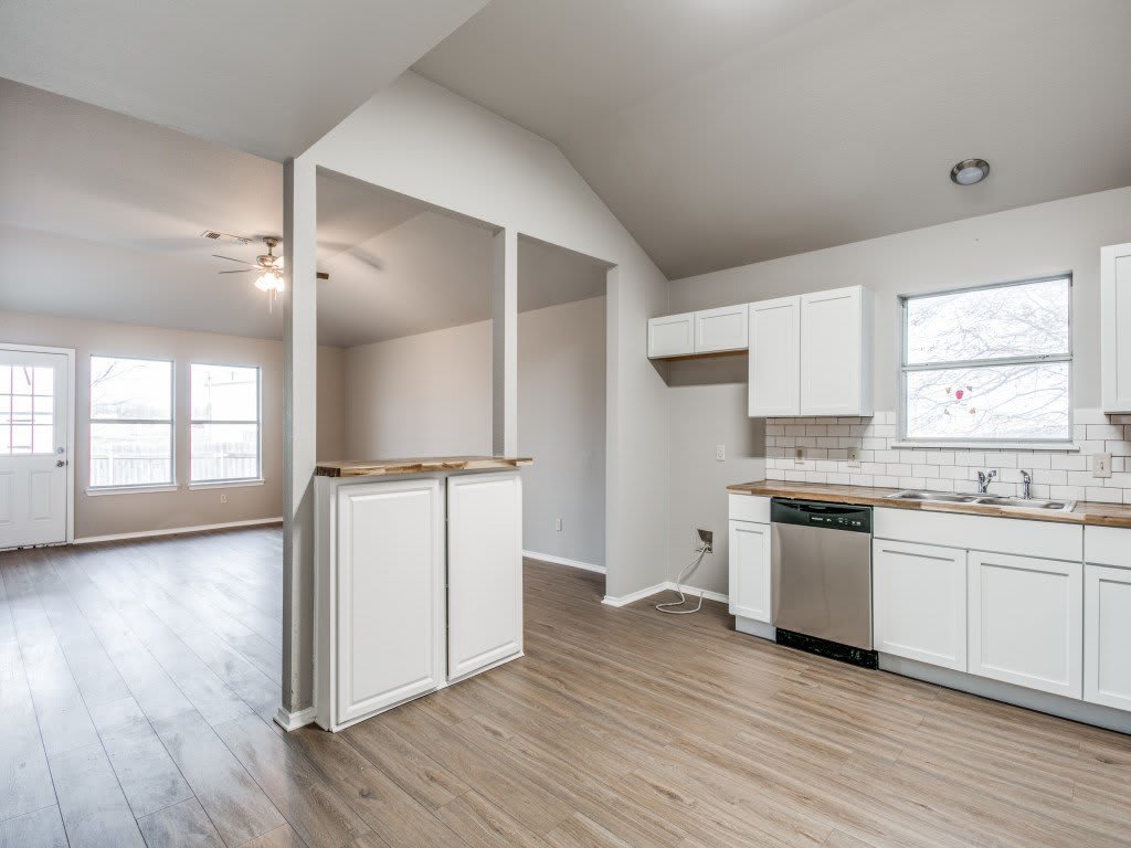 610 Lonestar Park Lane – photo 4